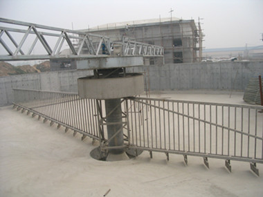 LZN型中心傳動濃縮機(jī)-01_副本.jpg
